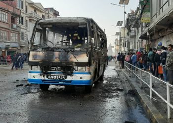 गाडीले विद्यार्थीलाई ठक्कर दिएपछि चाबहिल तनावग्रस्त