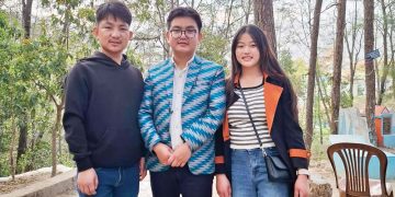 परिवारका तीन जना एकै पटक शाखा अधिकृत