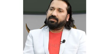 शेयर कारोबारी अग्रवाल पक्राउ