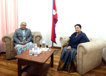 प्रधानमन्त्री कार्की र पूर्वराष्ट्रपति भण्डारीबीच भेट