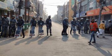 वीरगञ्जमा अझै थपियो कर्फ्यु