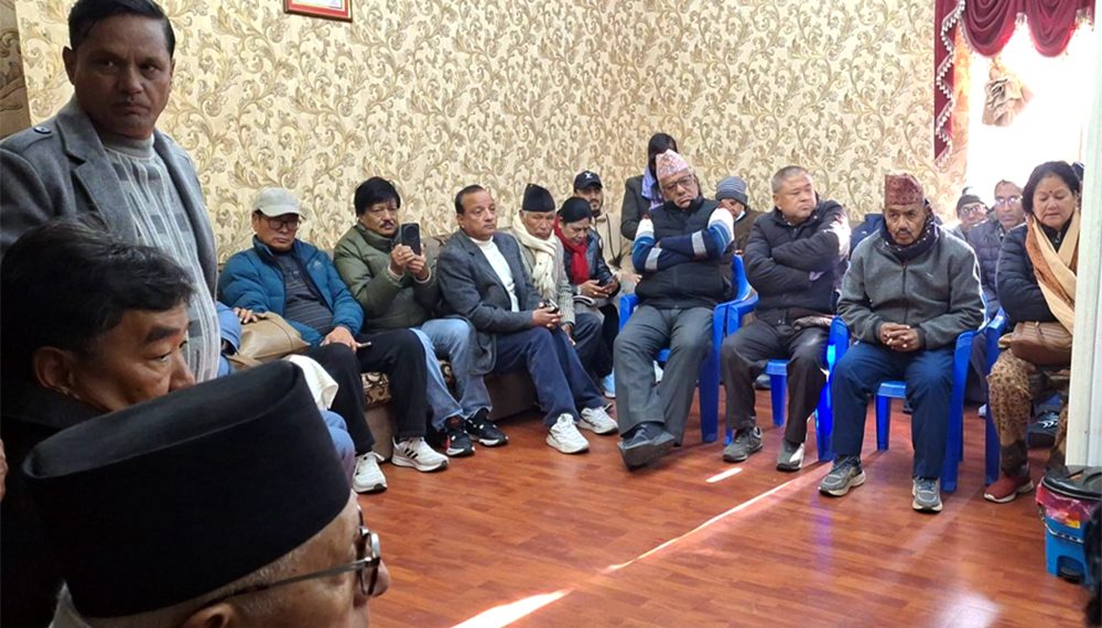 शेखरसँग संस्थापनका २५ केन्द्रीय सदस्यहरूको भेट