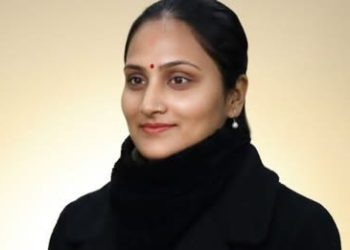 रास्वपा छाडेकी शर्मा कांग्रेस प्रवेश गर्दै